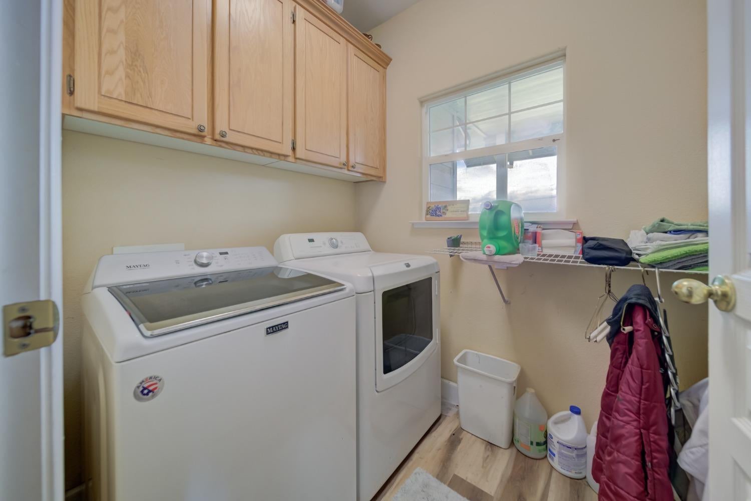 Esparto, California, 95627, United States, 3 Bedrooms Bedrooms, ,3 BathroomsBathrooms,Residential,Active,1723088