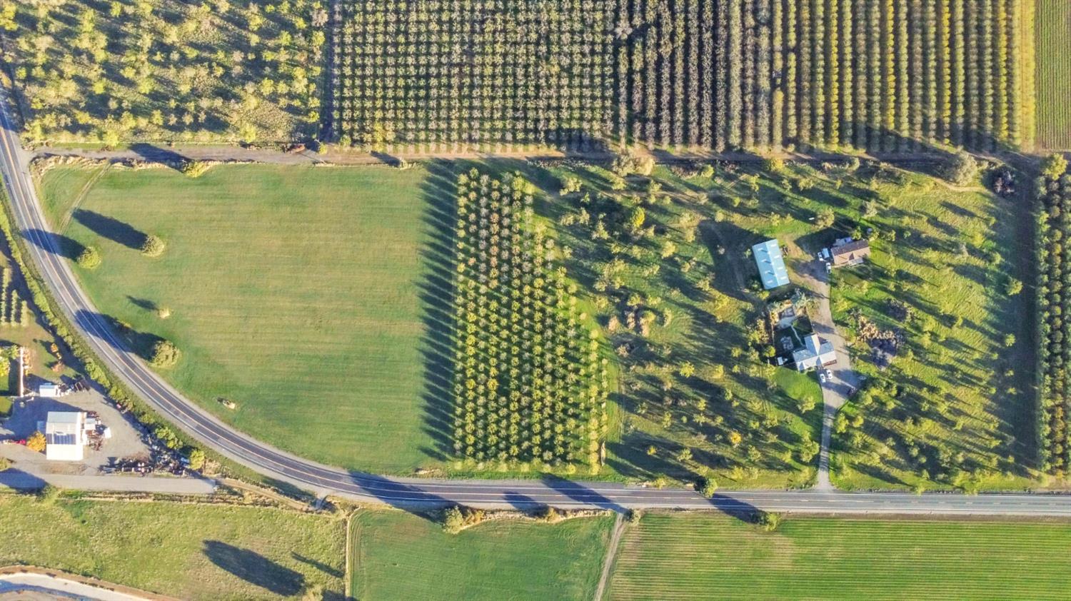 Esparto, California, 95627, United States, 3 Bedrooms Bedrooms, ,2 BathroomsBathrooms,Residential,Active,1985852