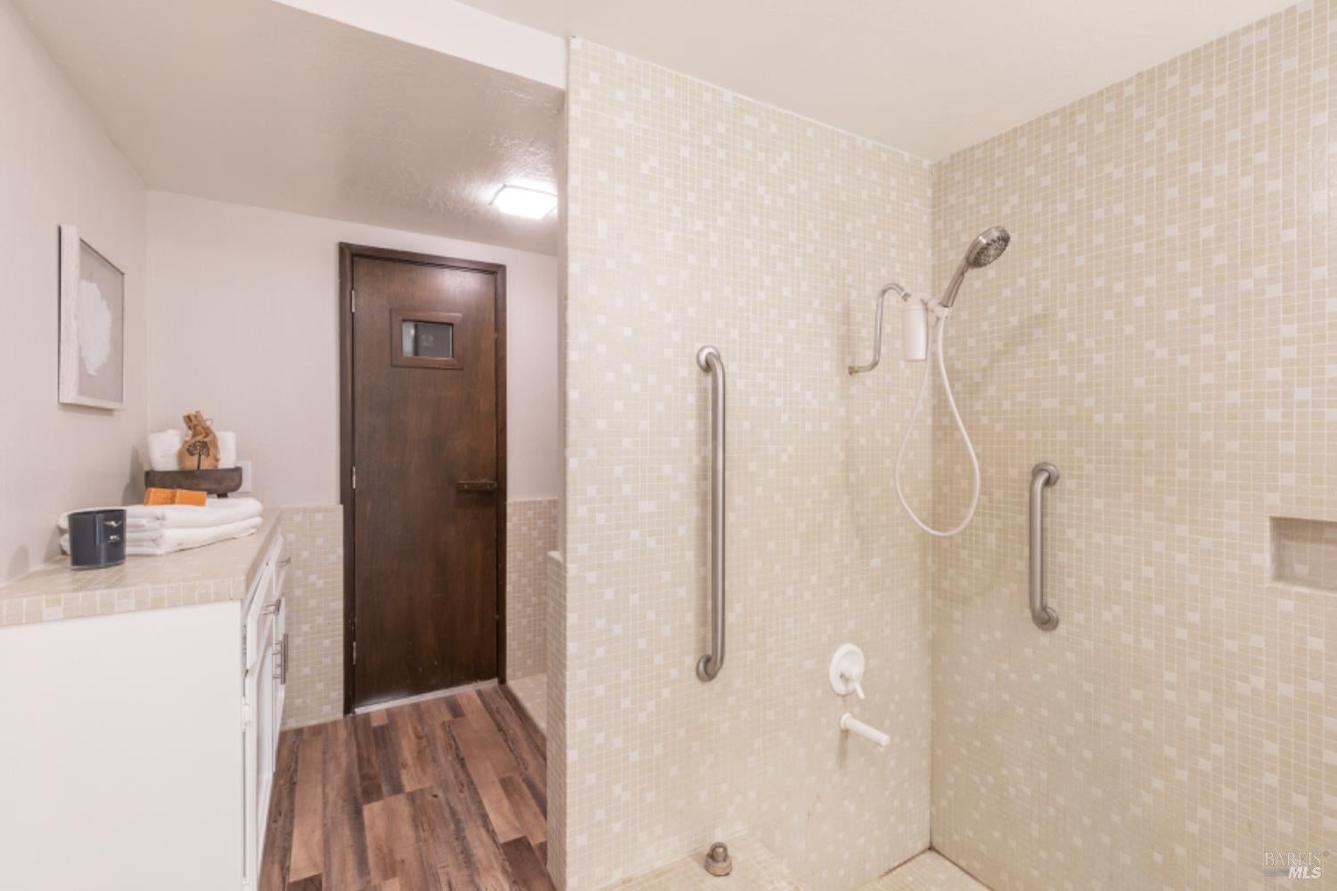 Napa, California, 94558, United States, 4 Bedrooms Bedrooms, ,4 BathroomsBathrooms,Residential,Active,1877864