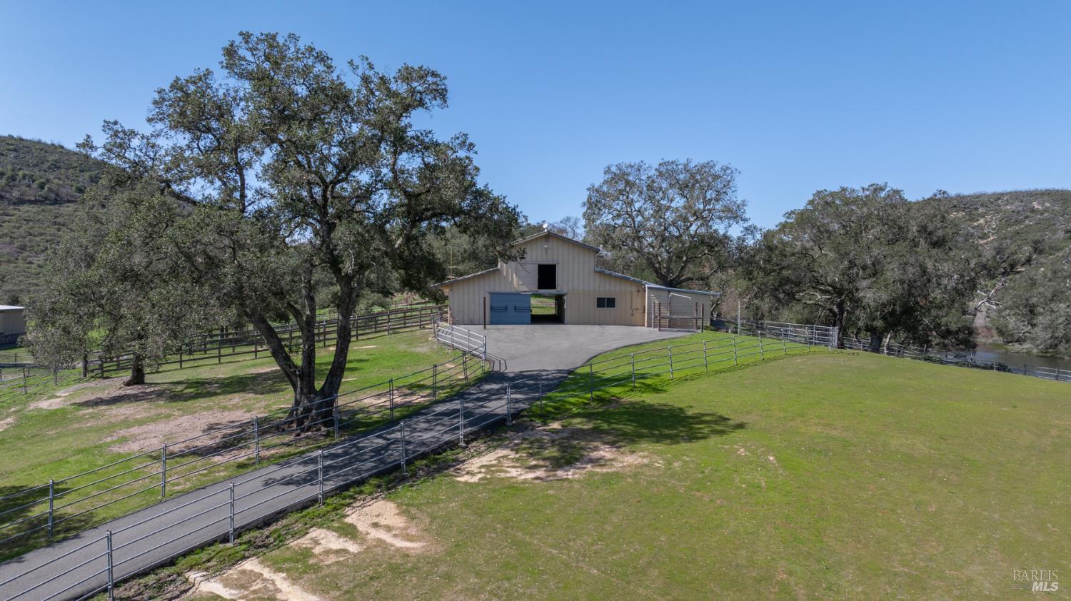 Napa, California, 94558, United States, 4 Bedrooms Bedrooms, ,4 BathroomsBathrooms,Residential,Active,1877864