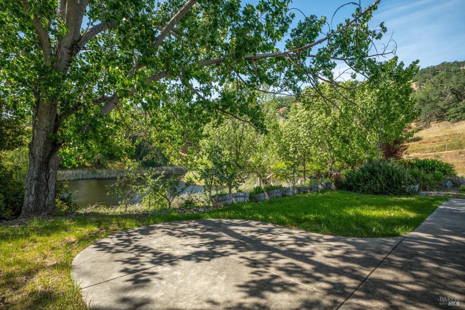 Hopland, California, 95449, United States, 3 Bedrooms Bedrooms, ,2 BathroomsBathrooms,Residential,Active,1821945