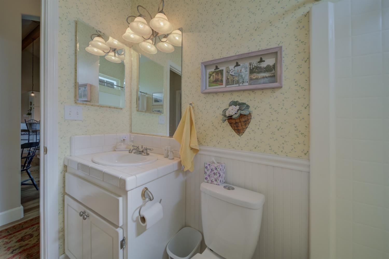 Esparto, California, 95627, United States, 3 Bedrooms Bedrooms, ,3 BathroomsBathrooms,Residential,Active,1723088