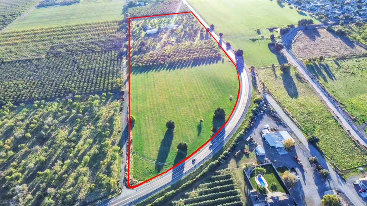 Esparto, California, 95627, United States, 3 Bedrooms Bedrooms, ,2 BathroomsBathrooms,Residential,Active,1985852