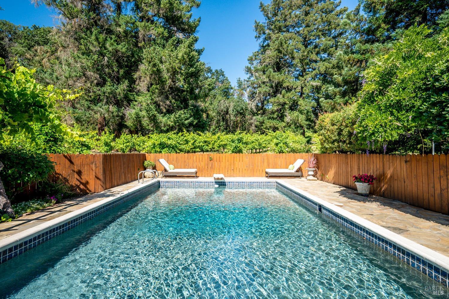 Ukiah, California, 95482, United States, 4 Bedrooms Bedrooms, ,3 BathroomsBathrooms,Residential,Active,1963393