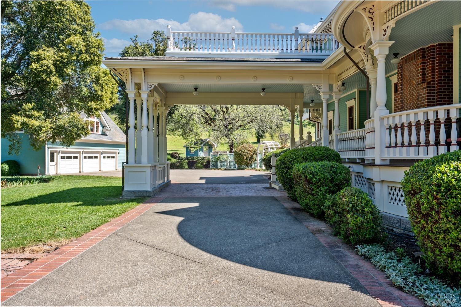 Redwood Valley, California, 95470, United States, ,5 BathroomsBathrooms,Residential,Active,1778701