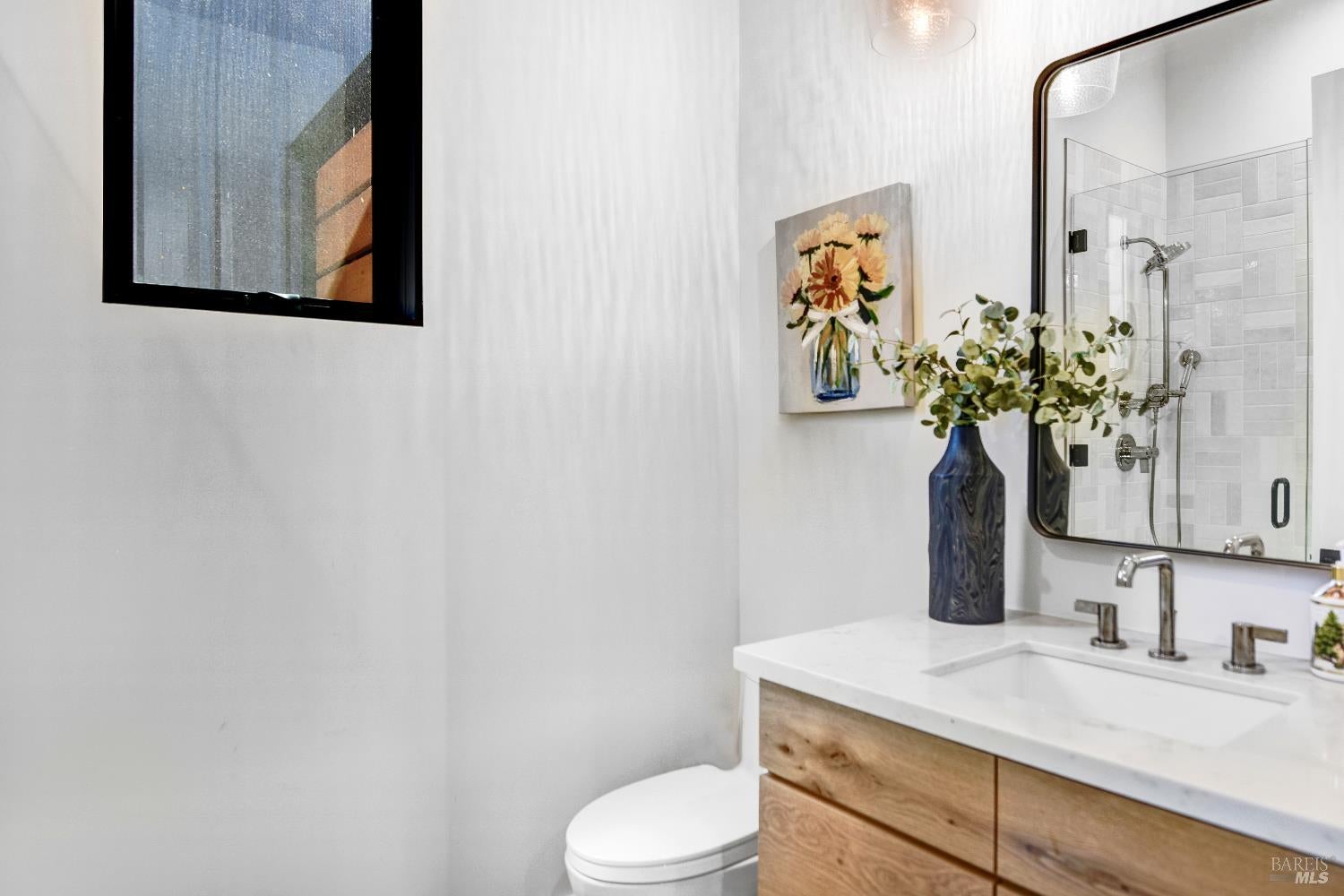 Glen Ellen, California, 95442, United States, 4 Bedrooms Bedrooms, ,7 BathroomsBathrooms,Residential,Active,1952057