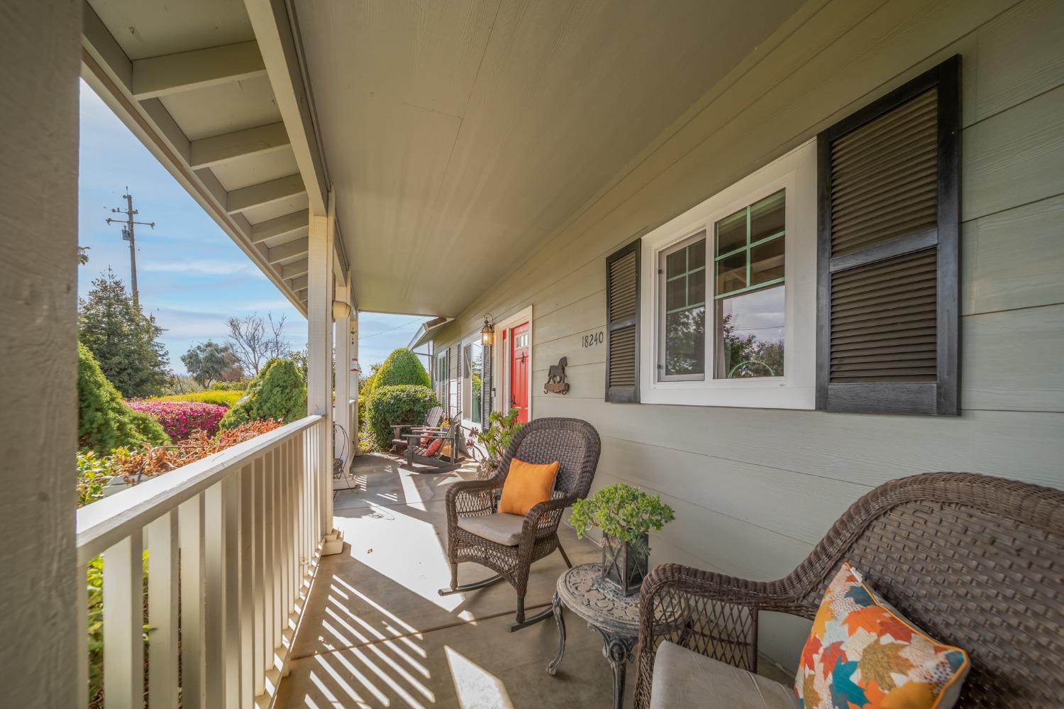 Esparto, California, 95627, United States, 3 Bedrooms Bedrooms, ,3 BathroomsBathrooms,Residential,Active,1723088