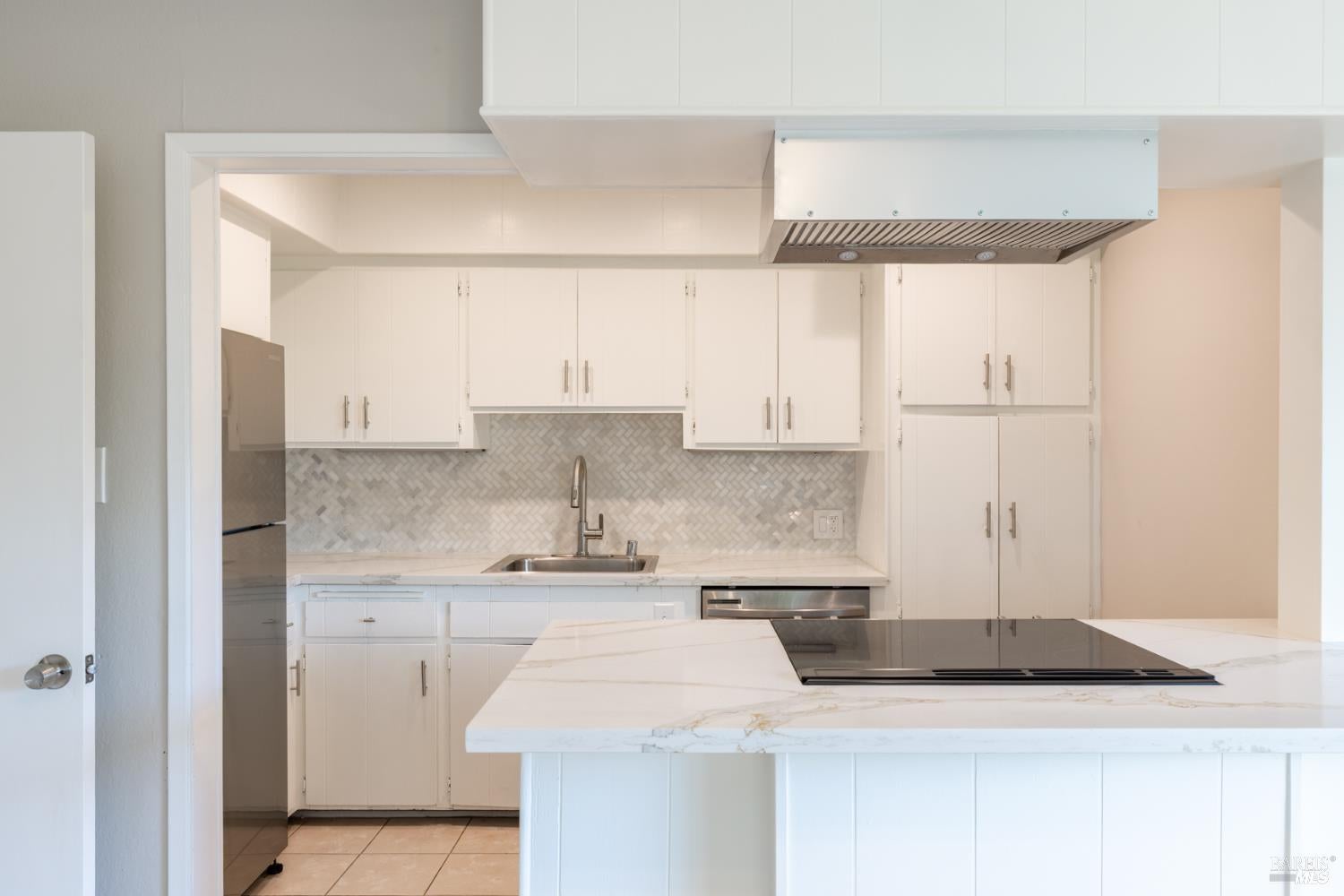 Napa, California, 94558, United States, 4 Bedrooms Bedrooms, ,4 BathroomsBathrooms,Residential,Active,1877864