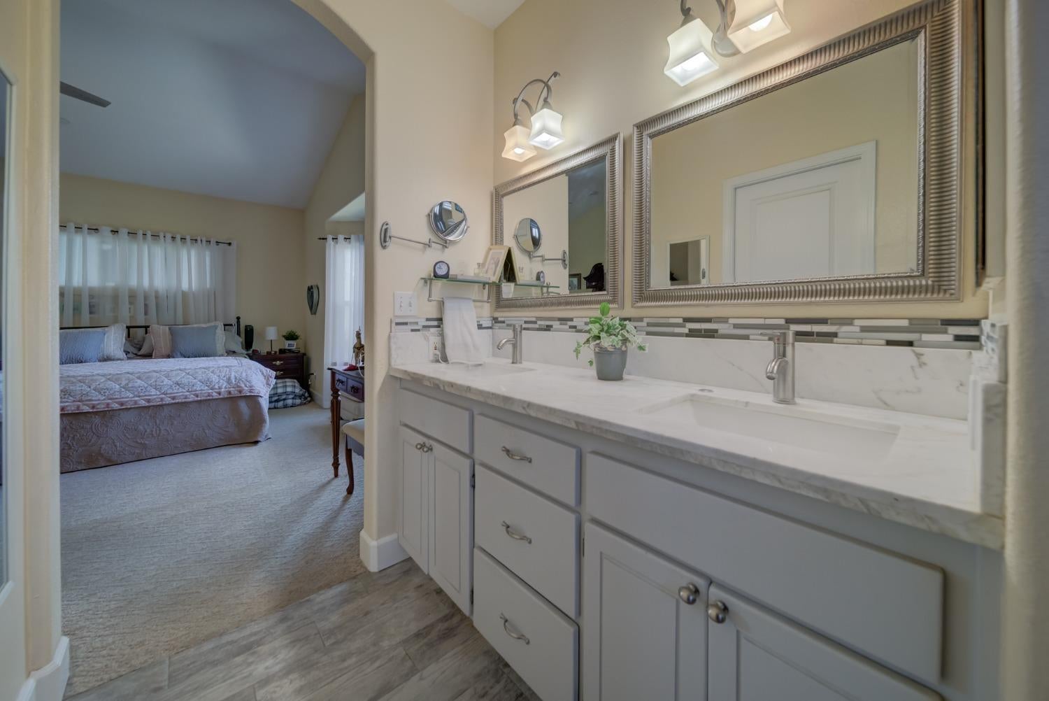 Esparto, California, 95627, United States, 3 Bedrooms Bedrooms, ,3 BathroomsBathrooms,Residential,Active,1723088