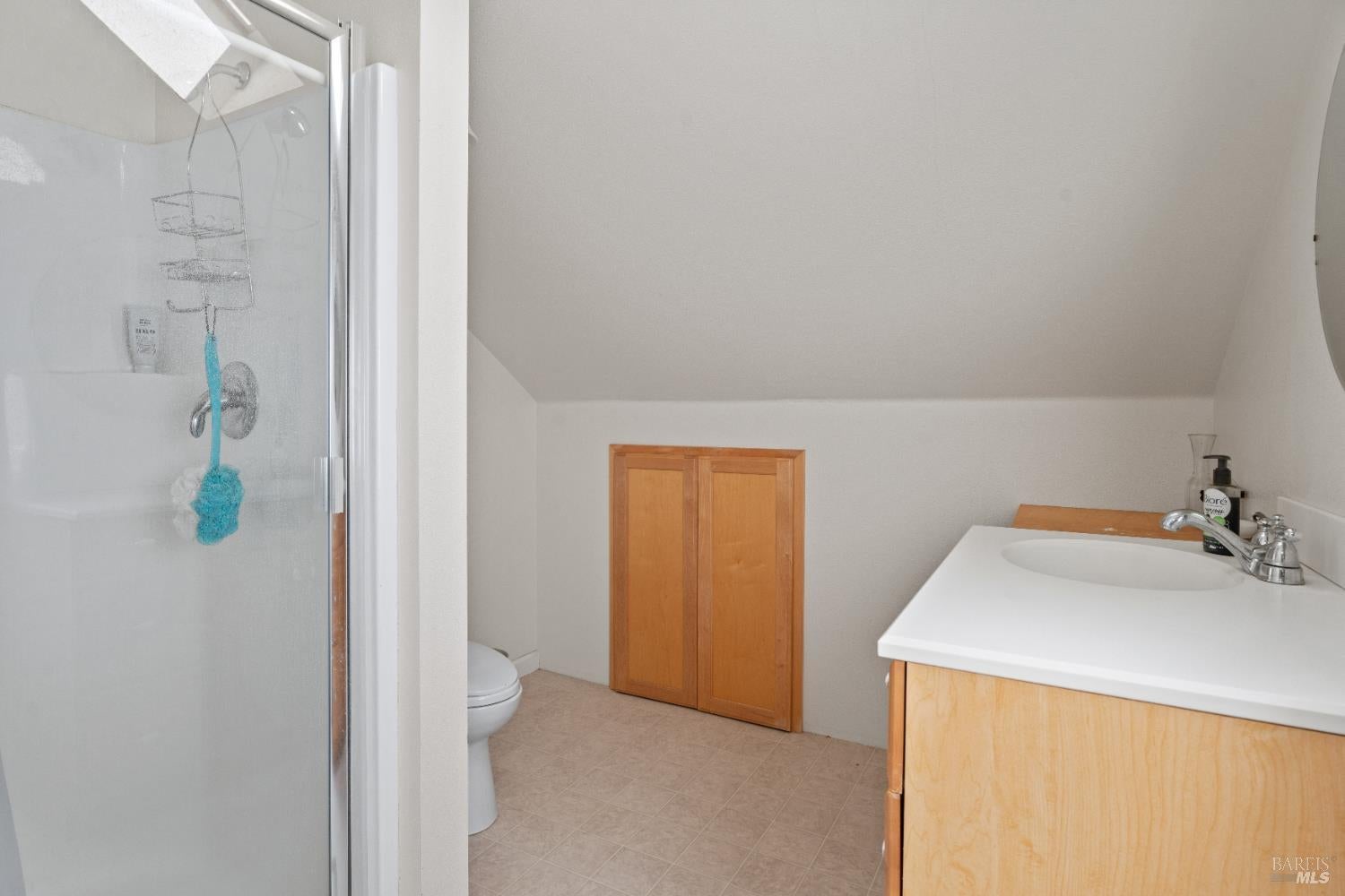 Hopland, California, 95449, United States, 3 Bedrooms Bedrooms, ,2 BathroomsBathrooms,Residential,Active,1821945