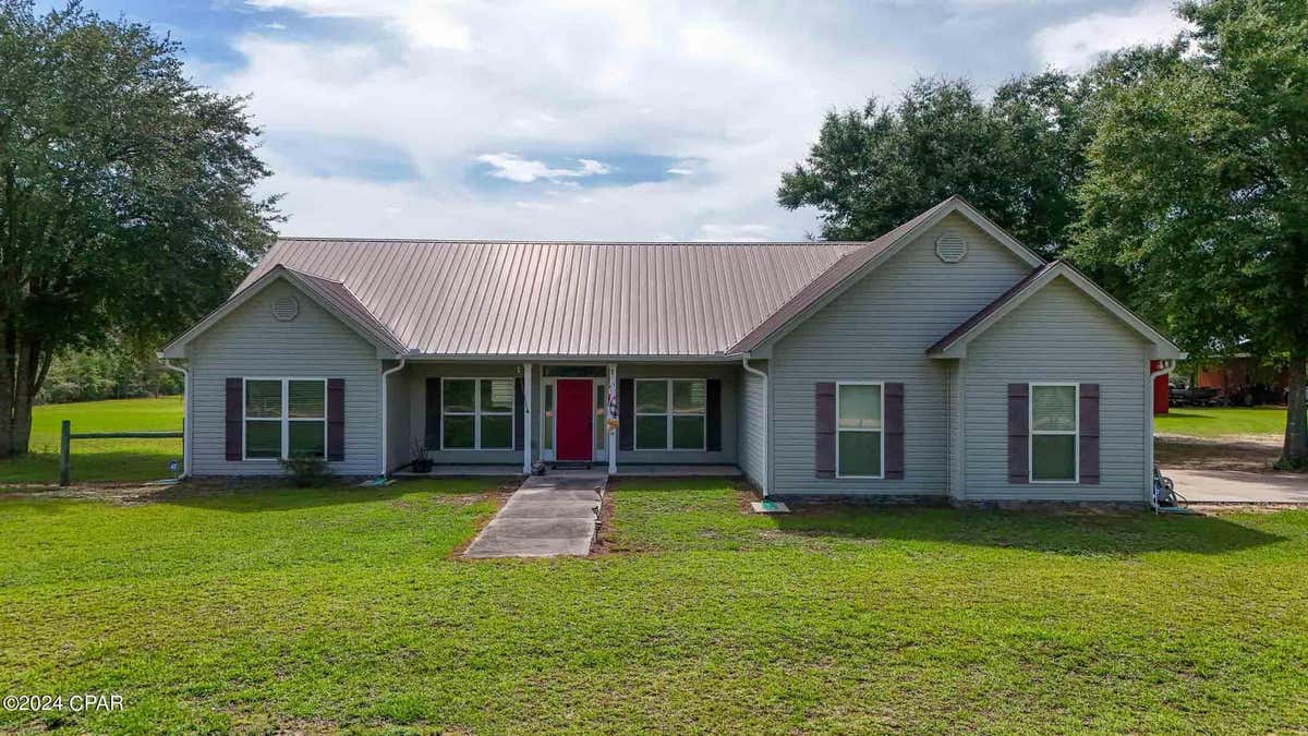 21260 NW OAK TREE RD, CLARKSVILLE, FL 32430, photo 1 of 54