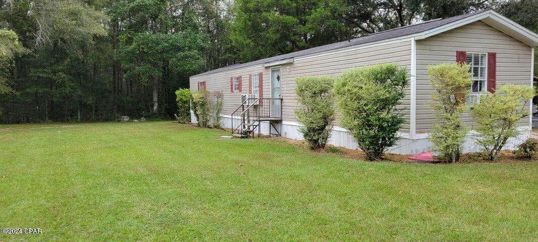 1722 FLOWING WELL RD, BONIFAY, FL 32425, photo 1 of 18