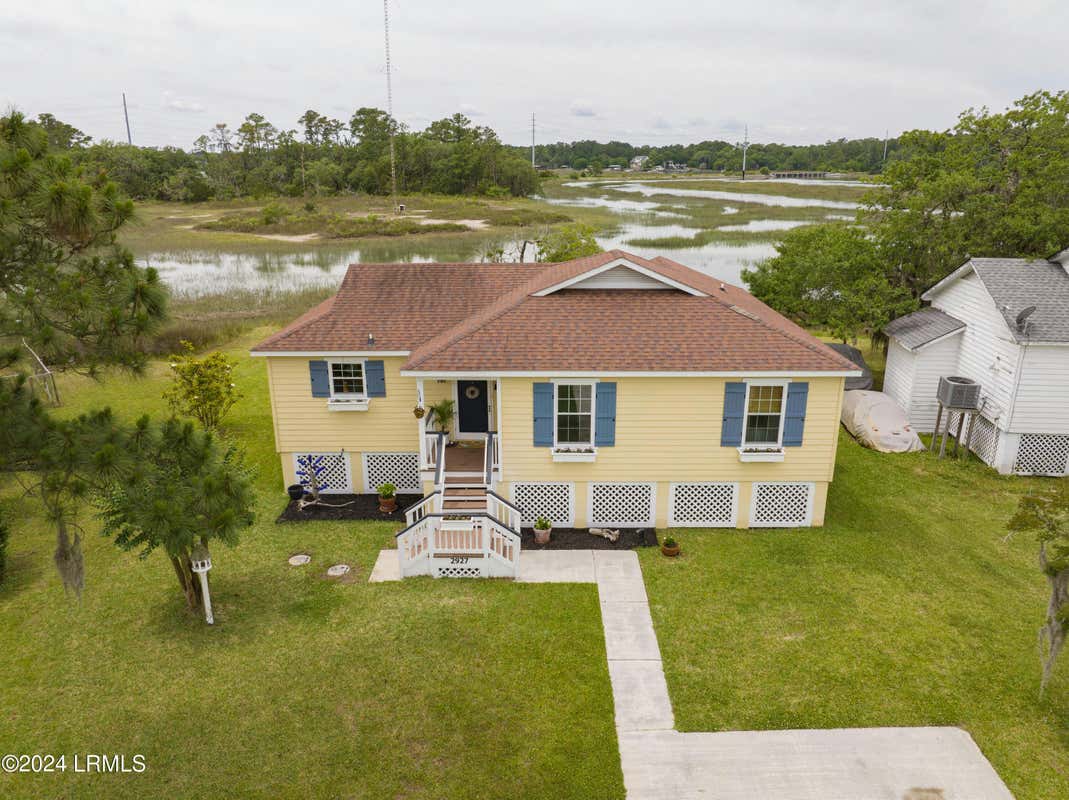 2927 WATERS EDGE CT, BEAUFORT, SC 29902, photo 1 of 48