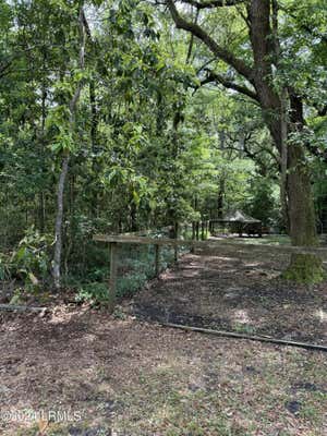 34C HARRIS LN, ST. HELENA ISLAND, SC 29920, photo 2 of 15