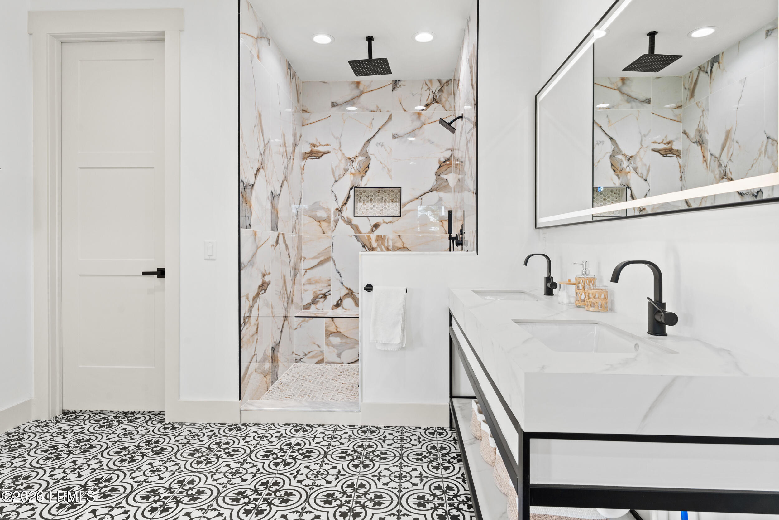 Hilton Head Island, South Carolina, 29926, United States, 3 Bedrooms Bedrooms, ,4 BathroomsBathrooms,Residential,Active,2007998