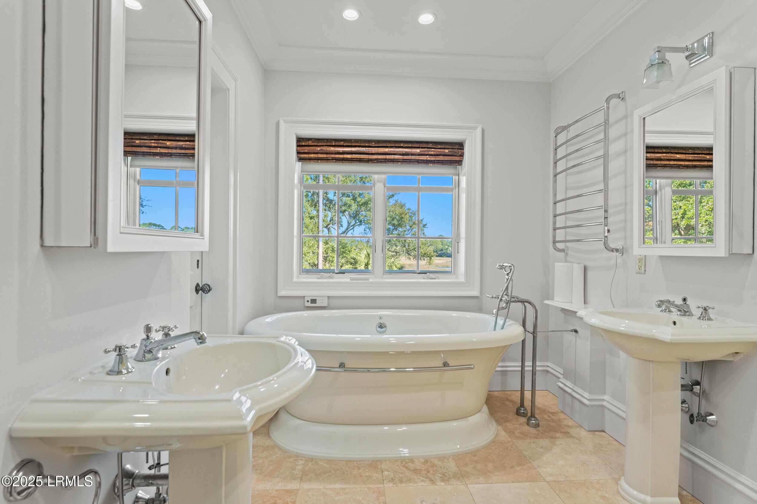 Hilton Head Island, South Carolina, 29928, United States, 4 Bedrooms Bedrooms, ,5 BathroomsBathrooms,Residential,Active,2001057