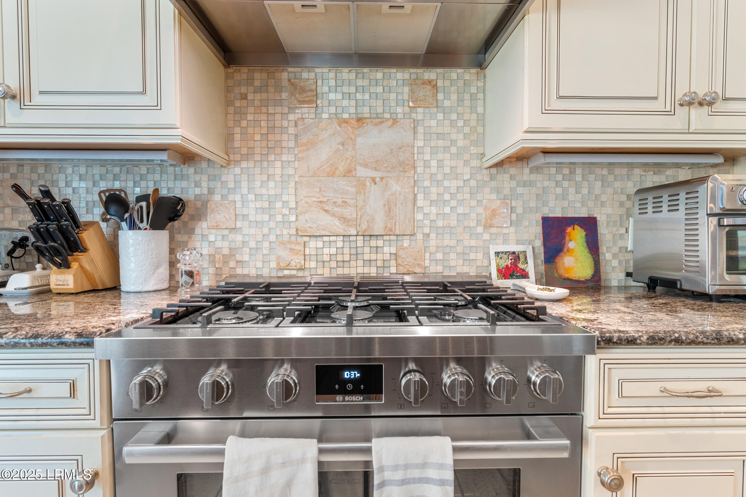 Hilton Head Island, South Carolina, 29928, United States, 5 Bedrooms Bedrooms, ,4 BathroomsBathrooms,Residential,Active,1718486