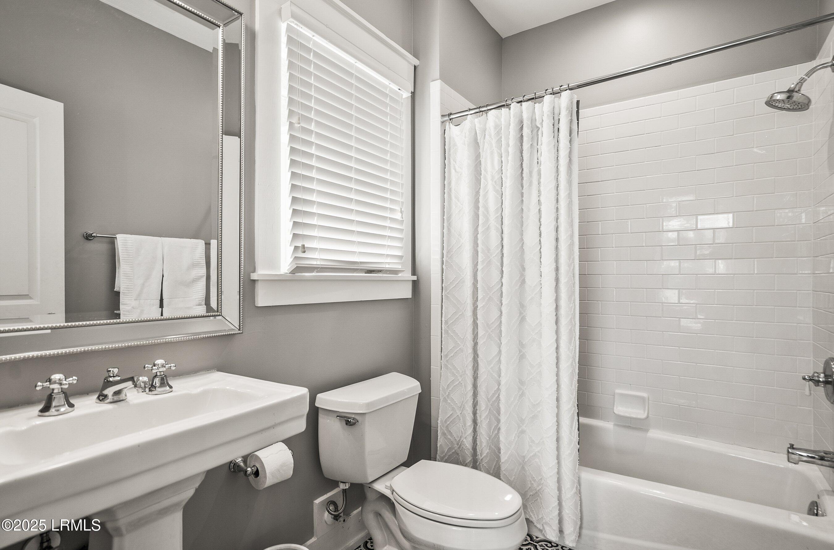 Okatie, South Carolina, 29909, United States, 4 Bedrooms Bedrooms, ,5 BathroomsBathrooms,Residential,Active,1946509