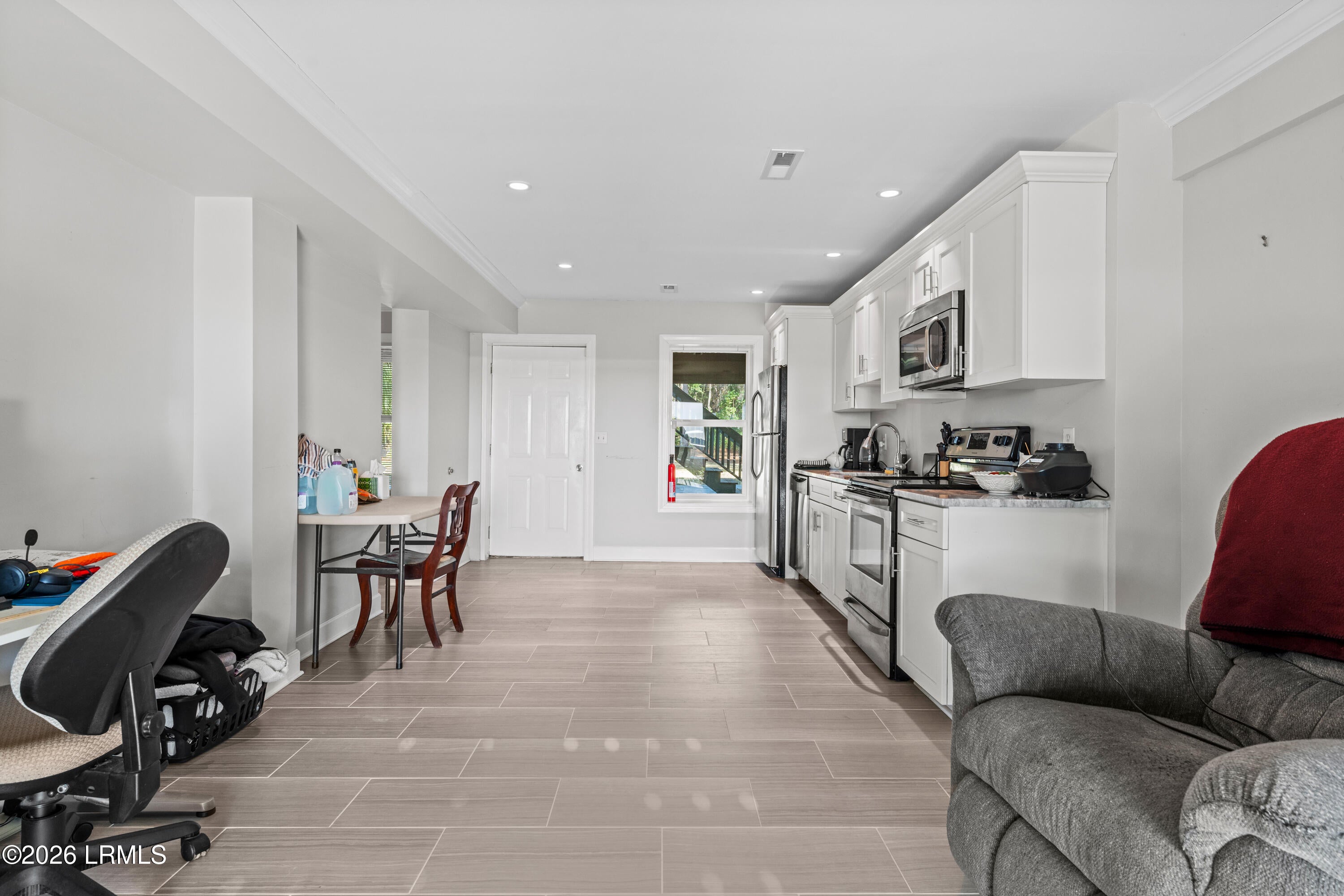 Bluffton, South Carolina, 29910, United States, 4 Bedrooms Bedrooms, ,3 BathroomsBathrooms,Residential,Active,2009388