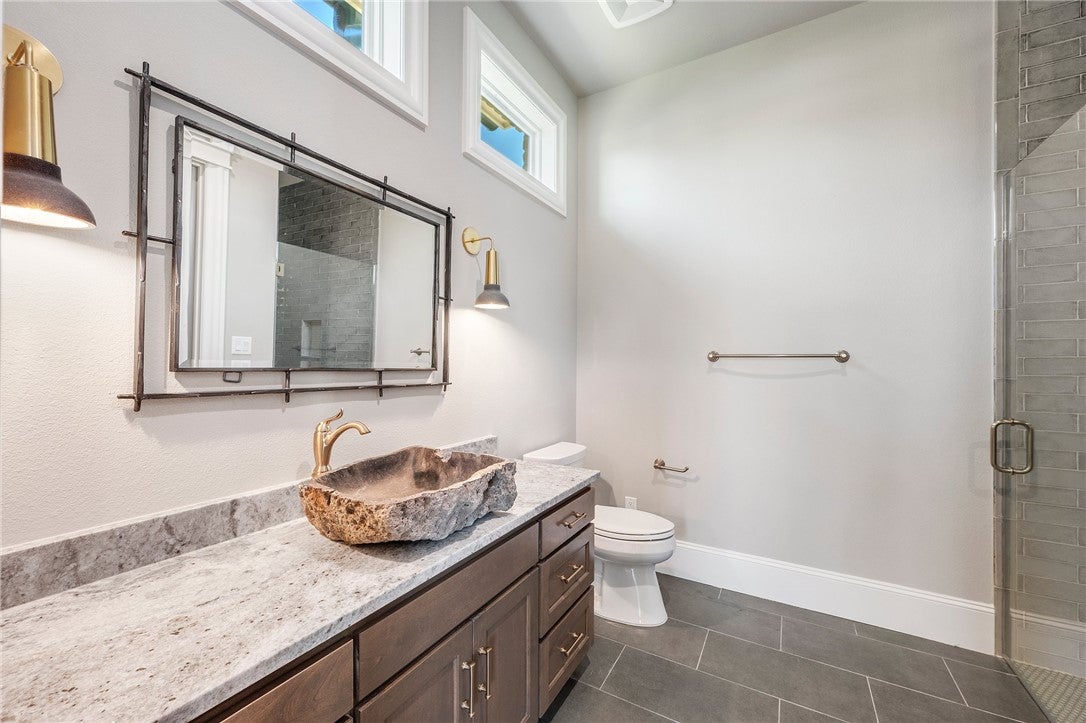 Bryan, Texas, 77802, United States, 4 Bedrooms Bedrooms, ,5 BathroomsBathrooms,Residential,Active,1747345