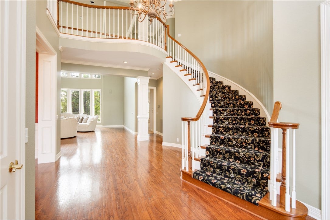 College Station, Texas, 77845, United States, 5 Bedrooms Bedrooms, ,4 BathroomsBathrooms,Residential,Active,1995286