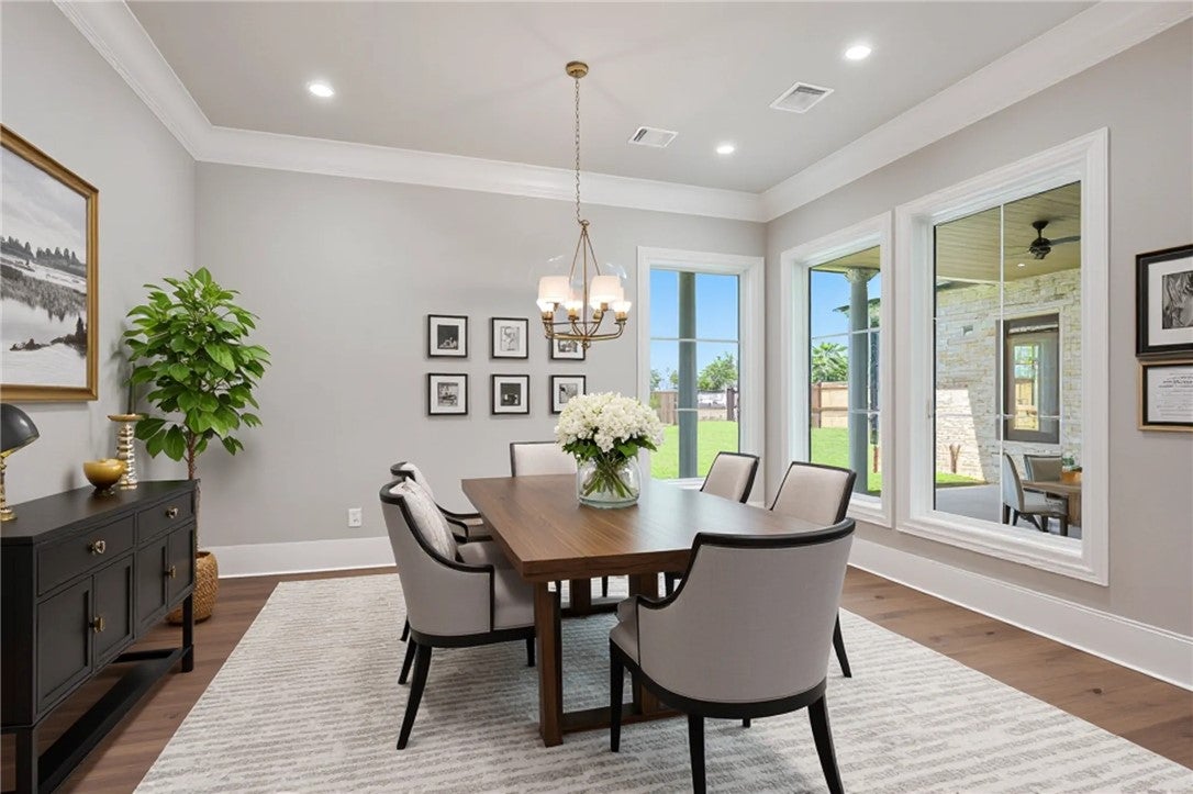 Bryan, Texas, 77802, United States, 4 Bedrooms Bedrooms, ,5 BathroomsBathrooms,Residential,Active,1747345