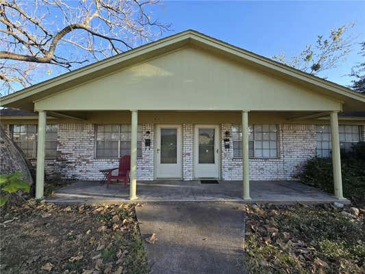 603 W 1ST ST, HEARNE, TX 77859 - Image 1