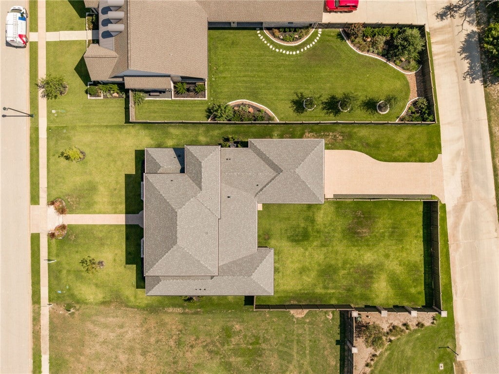 Bryan, Texas, 77802, United States, 4 Bedrooms Bedrooms, ,5 BathroomsBathrooms,Residential,Active,1747345