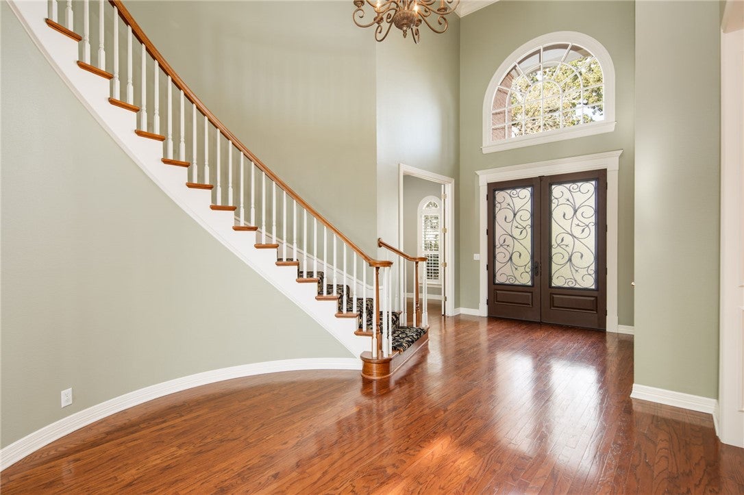 College Station, Texas, 77845, United States, 5 Bedrooms Bedrooms, ,4 BathroomsBathrooms,Residential,Active,1995286