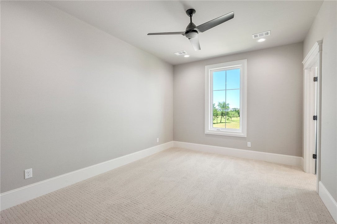 Bryan, Texas, 77802, United States, 4 Bedrooms Bedrooms, ,5 BathroomsBathrooms,Residential,Active,1747345