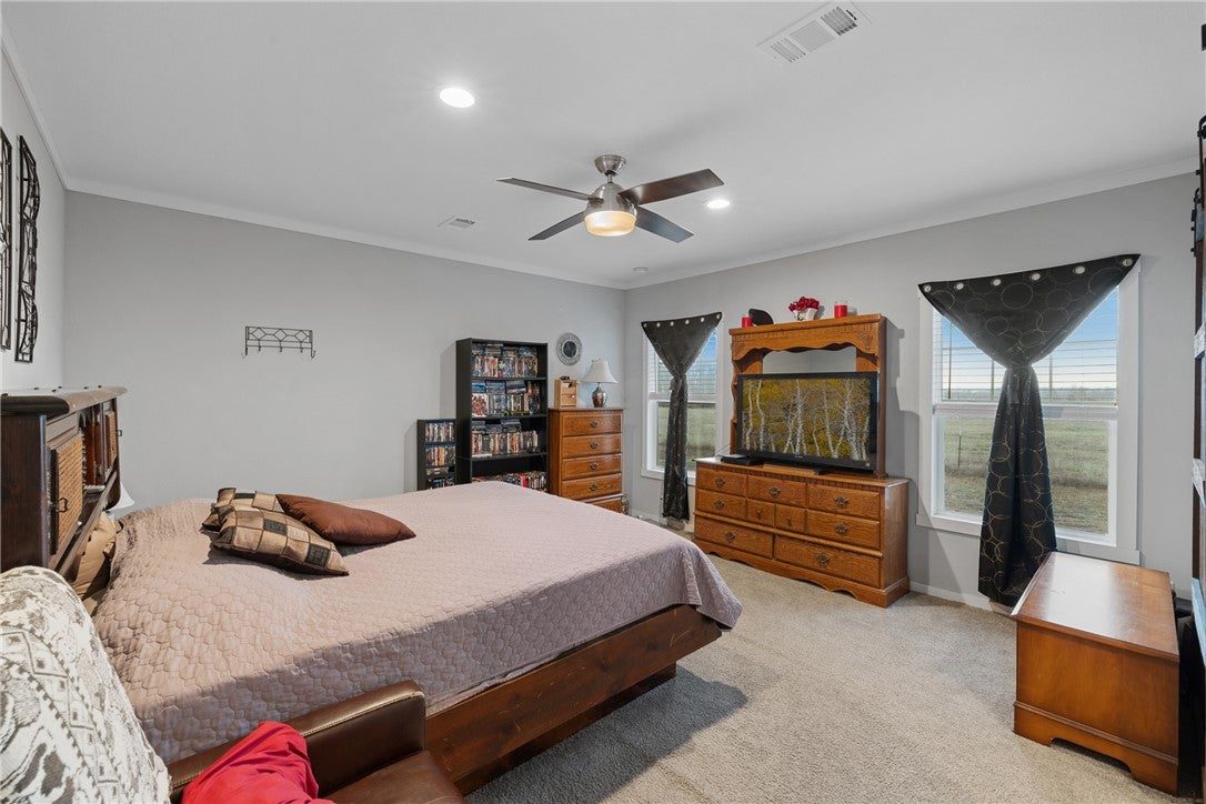 Cameron, Texas, 76520, United States, 5 Bedrooms Bedrooms, ,4 BathroomsBathrooms,Residential,Active,1898025