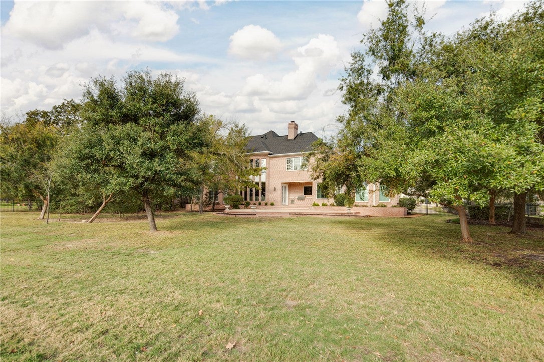 College Station, Texas, 77845, United States, 5 Bedrooms Bedrooms, ,4 BathroomsBathrooms,Residential,Active,1995286