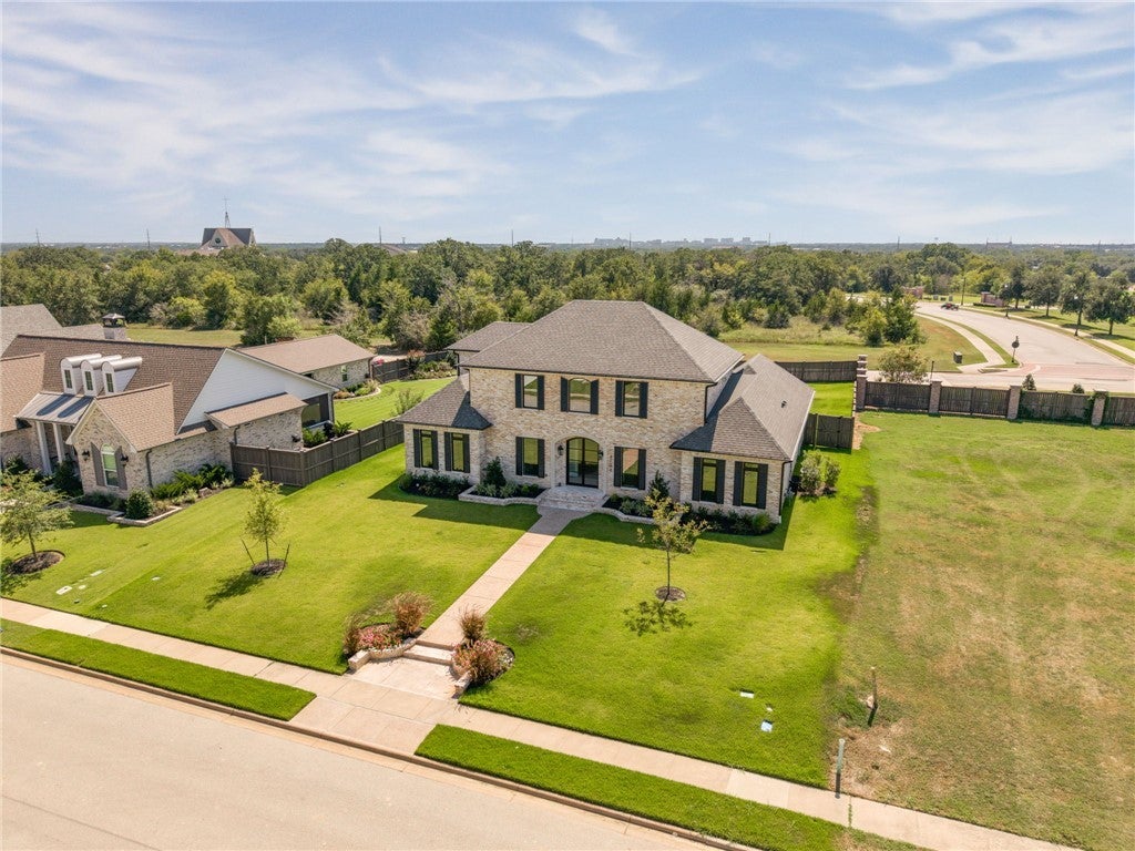 Bryan, Texas, 77802, United States, 4 Bedrooms Bedrooms, ,5 BathroomsBathrooms,Residential,Active,1747345