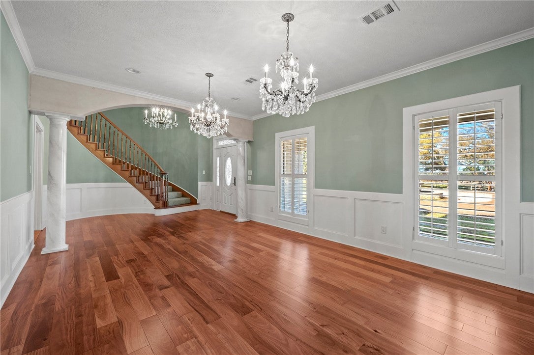 Bryan, Texas, 77808, United States, 6 Bedrooms Bedrooms, ,8 BathroomsBathrooms,Residential,Active,1959934