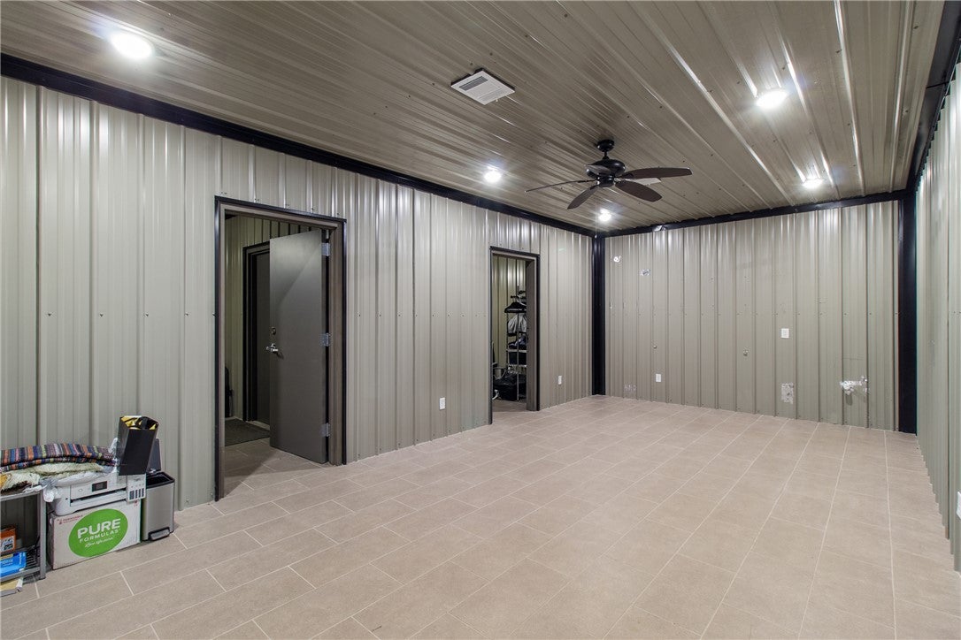 College Station, Texas, 77845, United States, 3 Bedrooms Bedrooms, ,3 BathroomsBathrooms,Residential,Active,2011841