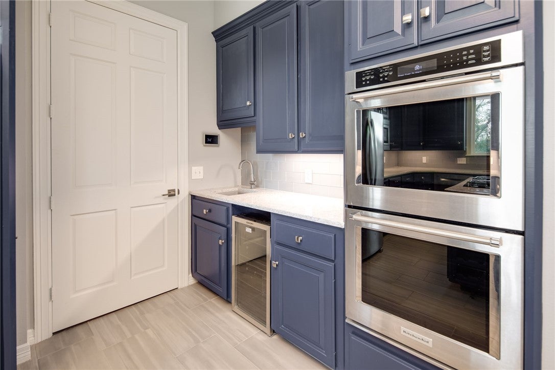 College Station, Texas, 77845, United States, 5 Bedrooms Bedrooms, ,4 BathroomsBathrooms,Residential,Active,1995286