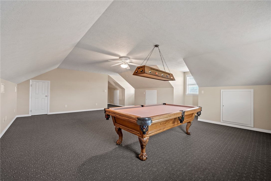 Bryan, Texas, 77808, United States, 6 Bedrooms Bedrooms, ,8 BathroomsBathrooms,Residential,Active,1960115