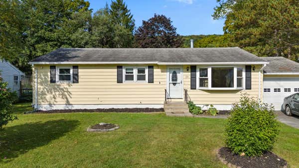 26 BELAIR DR, BINGHAMTON, NY 13901 - Image 1