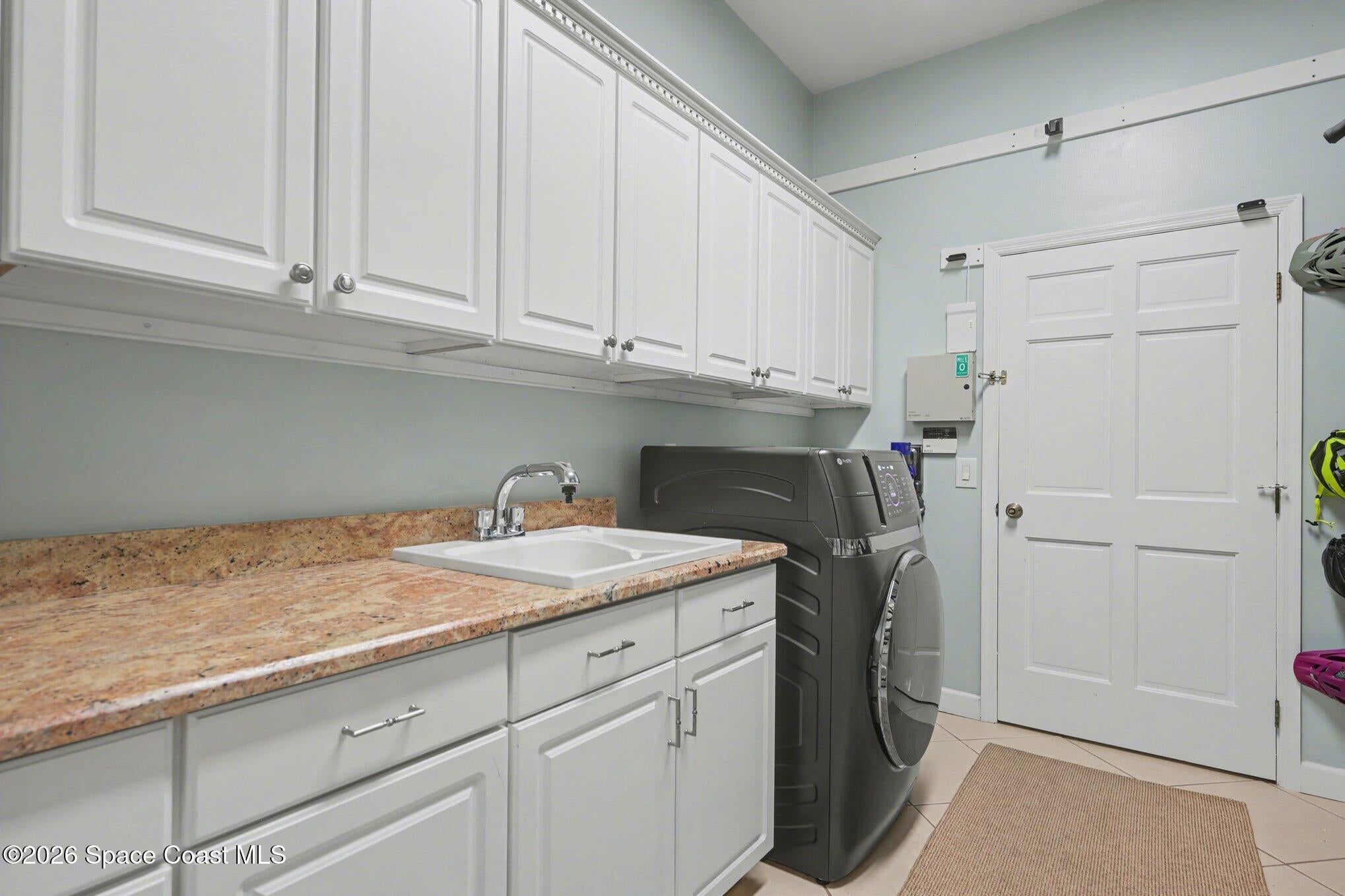 Merritt Island, Florida, 32952, United States, 4 Bedrooms Bedrooms, ,4 BathroomsBathrooms,Residential,Active,2007164