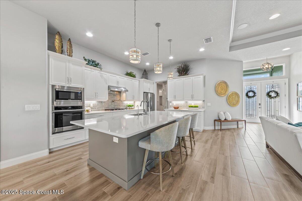 Melbourne, Florida, 32940, United States, 5 Bedrooms Bedrooms, ,4 BathroomsBathrooms,Residential,Active,2007130