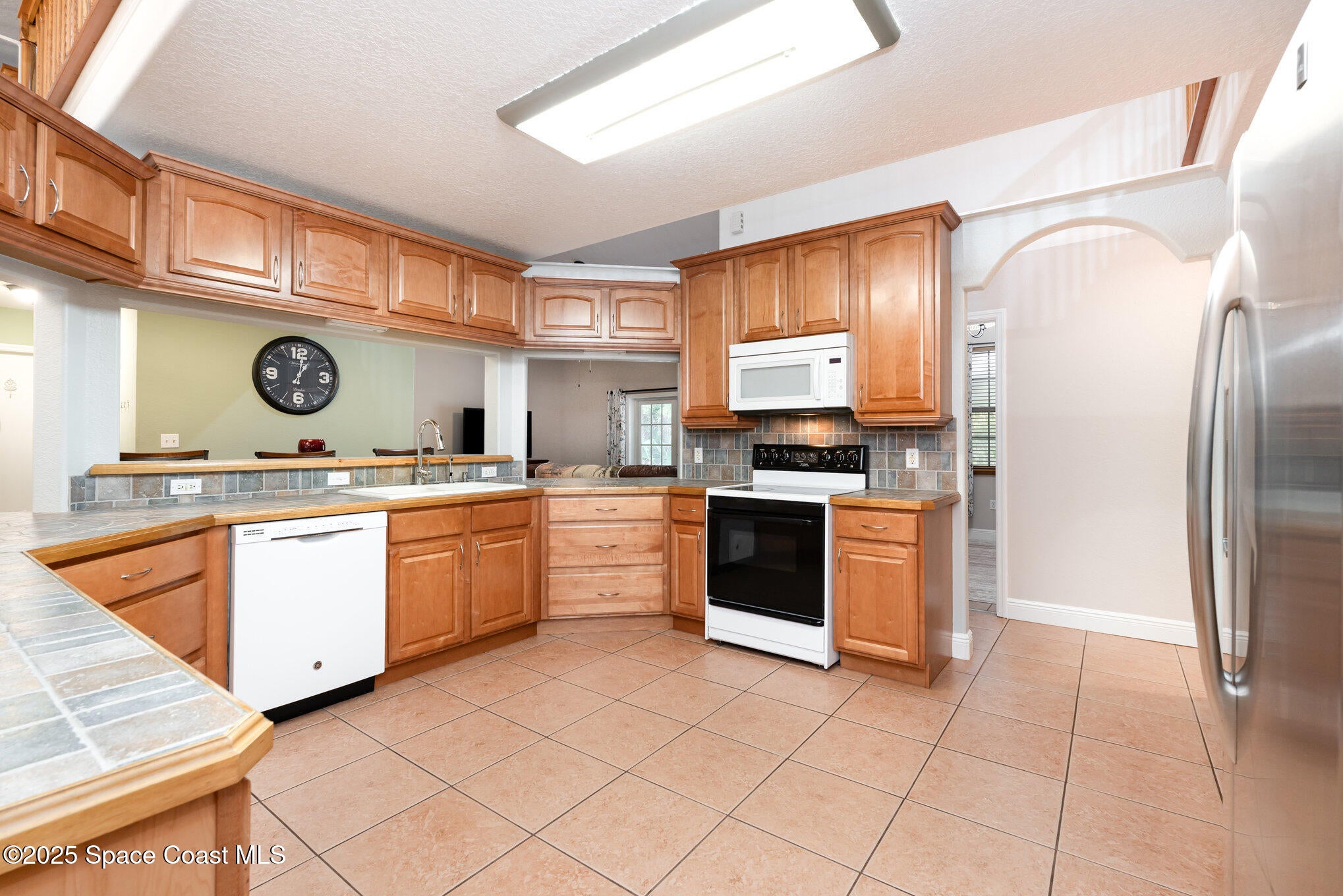 Grant-Valkaria, Florida, 32950, United States, 5 Bedrooms Bedrooms, ,4 BathroomsBathrooms,Residential,Active,1990601