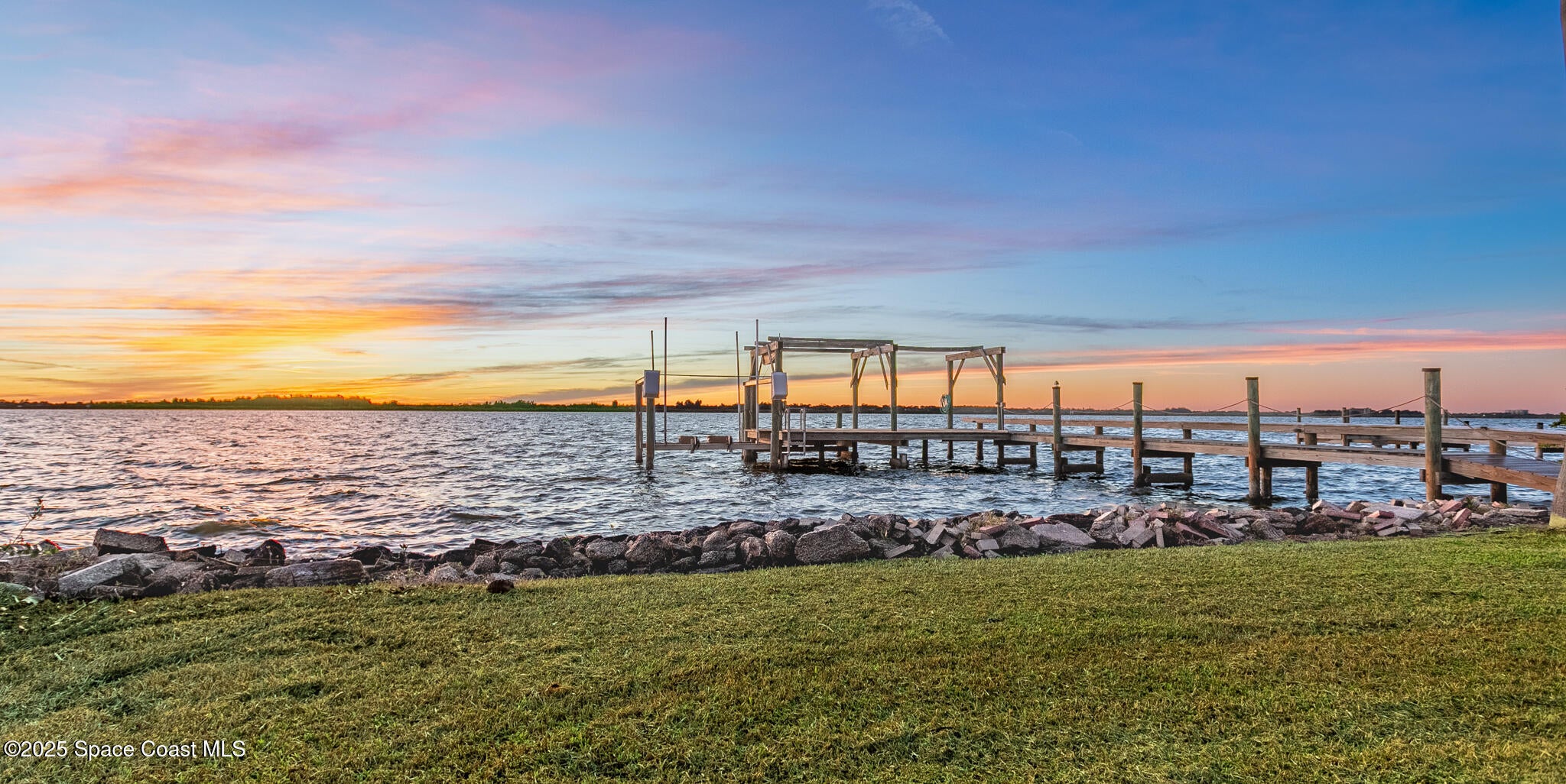 Merritt Island, Florida, 32952, United States, 3 Bedrooms Bedrooms, ,3 BathroomsBathrooms,Residential,Active,1992237