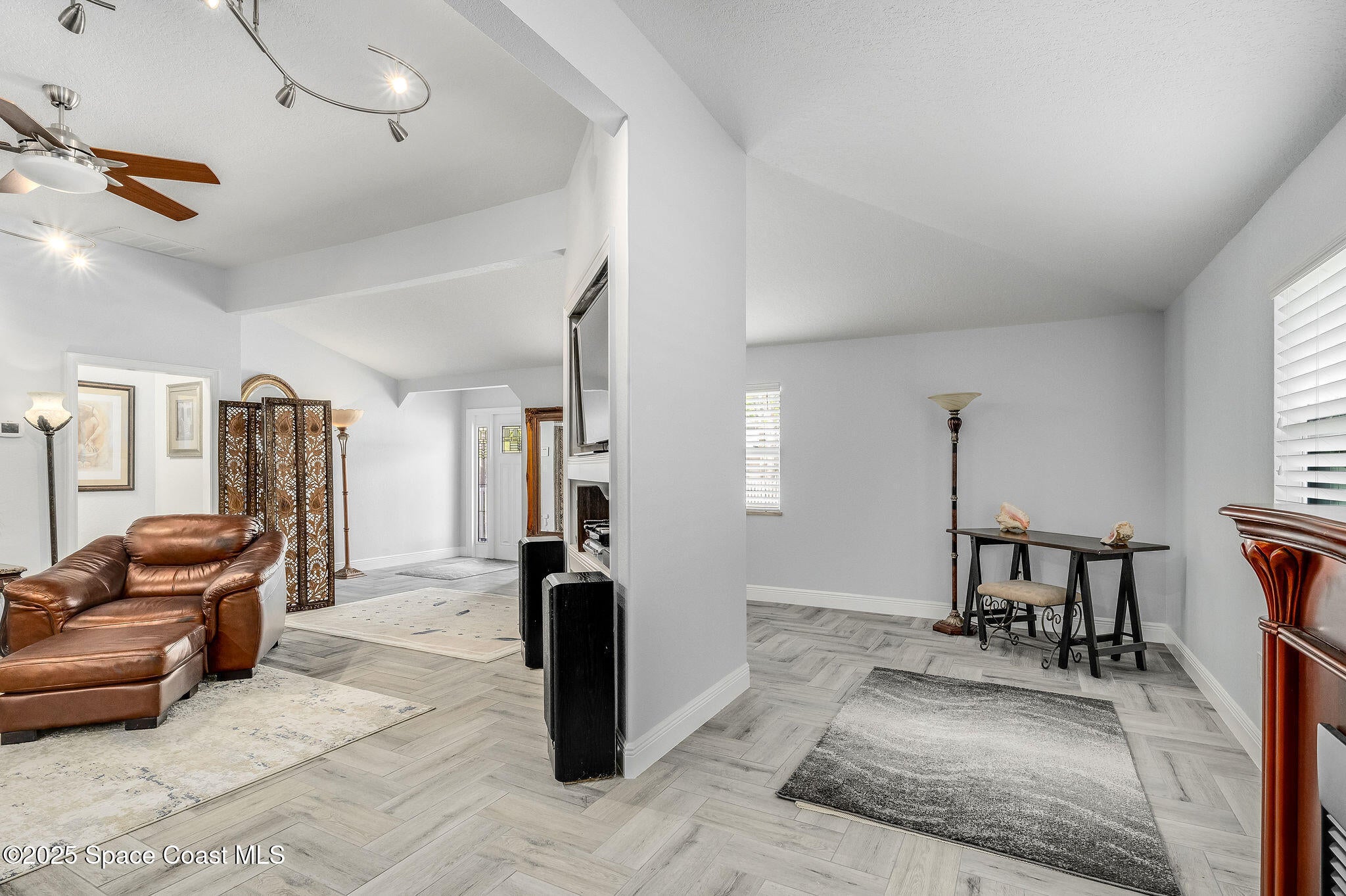 Melbourne, Florida, 32901, United States, 2 Bedrooms Bedrooms, ,2 BathroomsBathrooms,Residential,Active,1902939
