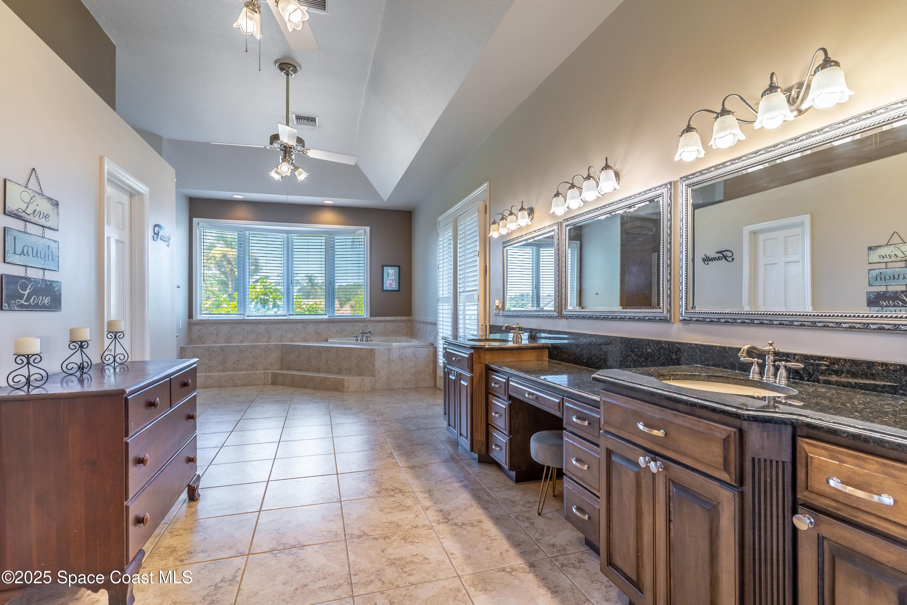 Merritt Island, Florida, 32952, United States, 5 Bedrooms Bedrooms, ,4 BathroomsBathrooms,Residential,Active,1909602