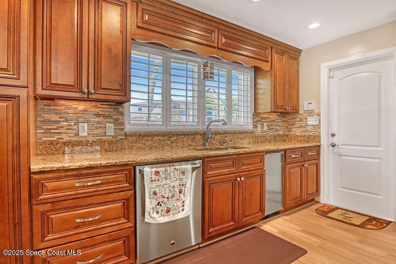 Cocoa Beach, Florida, 32931, United States, 4 Bedrooms Bedrooms, ,4 BathroomsBathrooms,Residential,Active,1899881