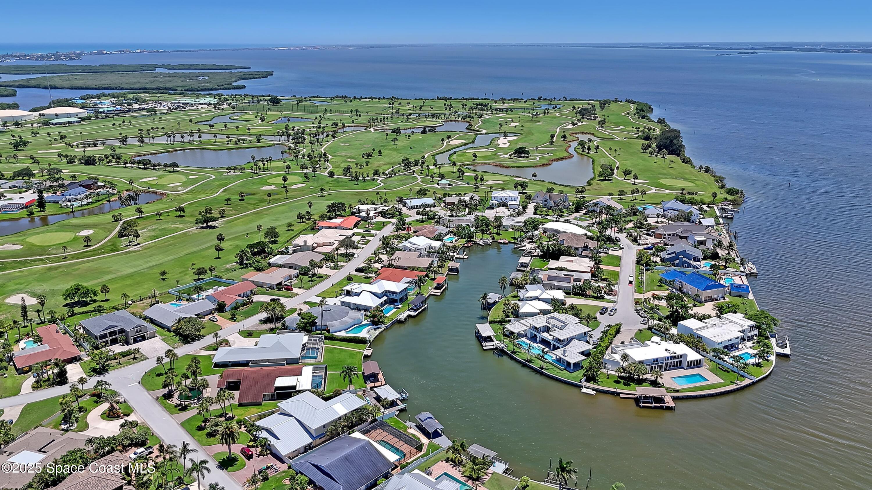 Cocoa Beach, Florida, 32931, United States, 4 Bedrooms Bedrooms, ,4 BathroomsBathrooms,Residential,Active,1899881