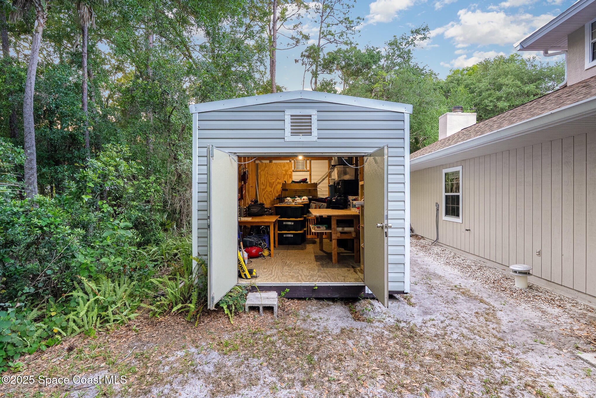 Titusville, Florida, 32780, United States, 6 Bedrooms Bedrooms, ,4 BathroomsBathrooms,Residential,Active,1790940
