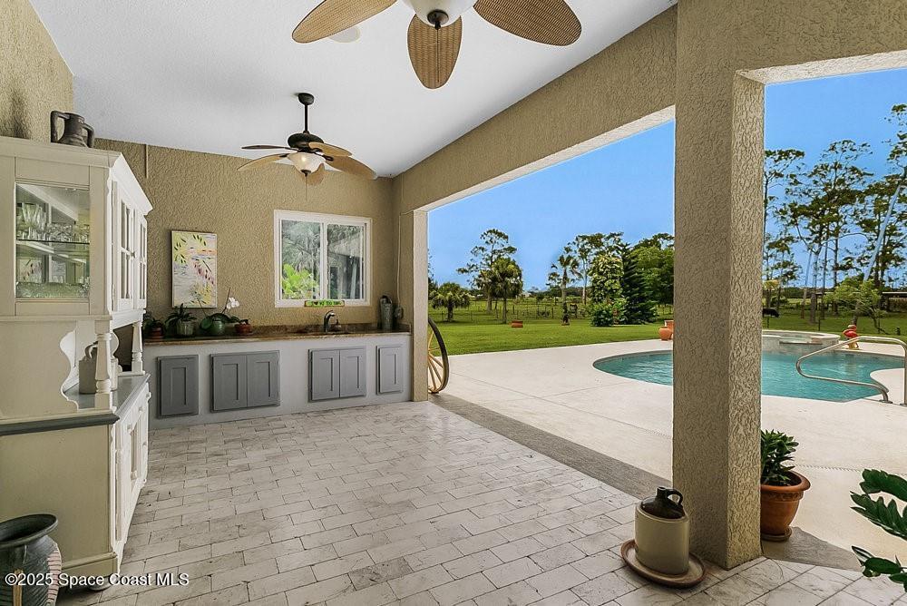 Fellsmere, Florida, 32948, United States, ,5 BathroomsBathrooms,Residential,Active,1867936