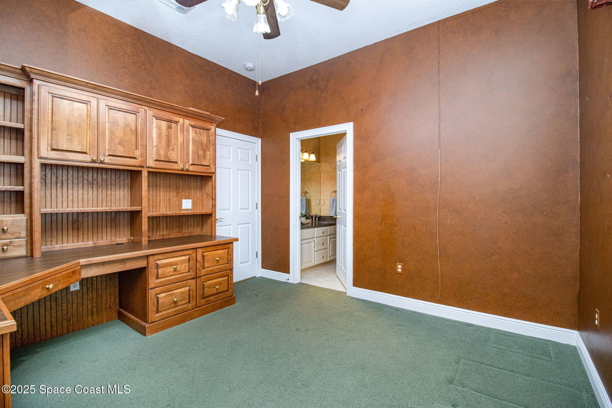 Palm Bay, Florida, 32909, United States, 5 Bedrooms Bedrooms, ,5 BathroomsBathrooms,Residential,Active,1914822