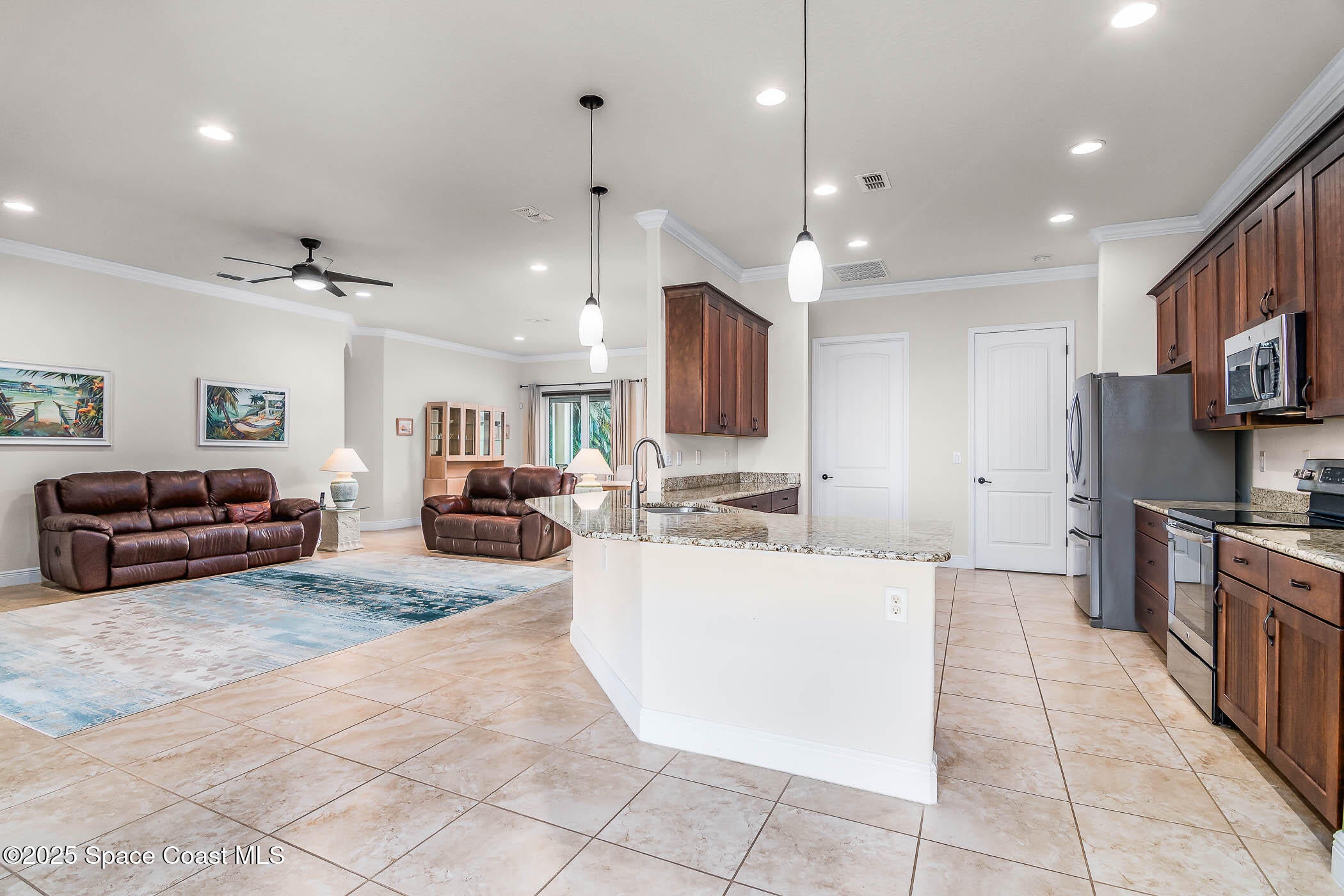 Rockledge, Florida, 32955, United States, 4 Bedrooms Bedrooms, ,3 BathroomsBathrooms,Residential,Contingent,2007057